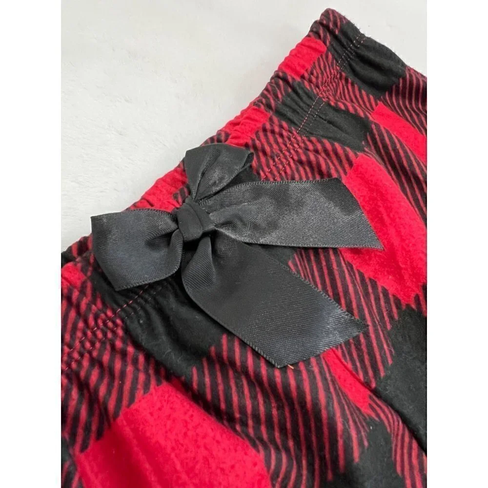 New DreamLife Size Kids S (7-9) Flannel Pajama Set w/Scrunchies Black/Red Plaid